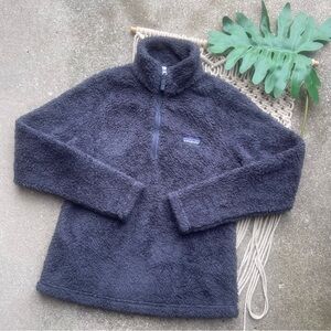 Patagonia Grey 1/2 Zip Pullover Size Small